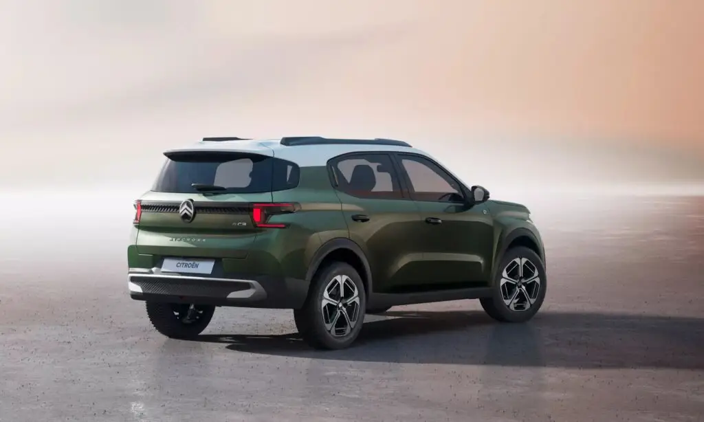Электрический Citroen C3 Aircross примет на борт семерых — photo 3