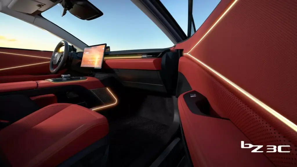 Toyota представила серійні новинки bZ3C та bZ3X — photo 4