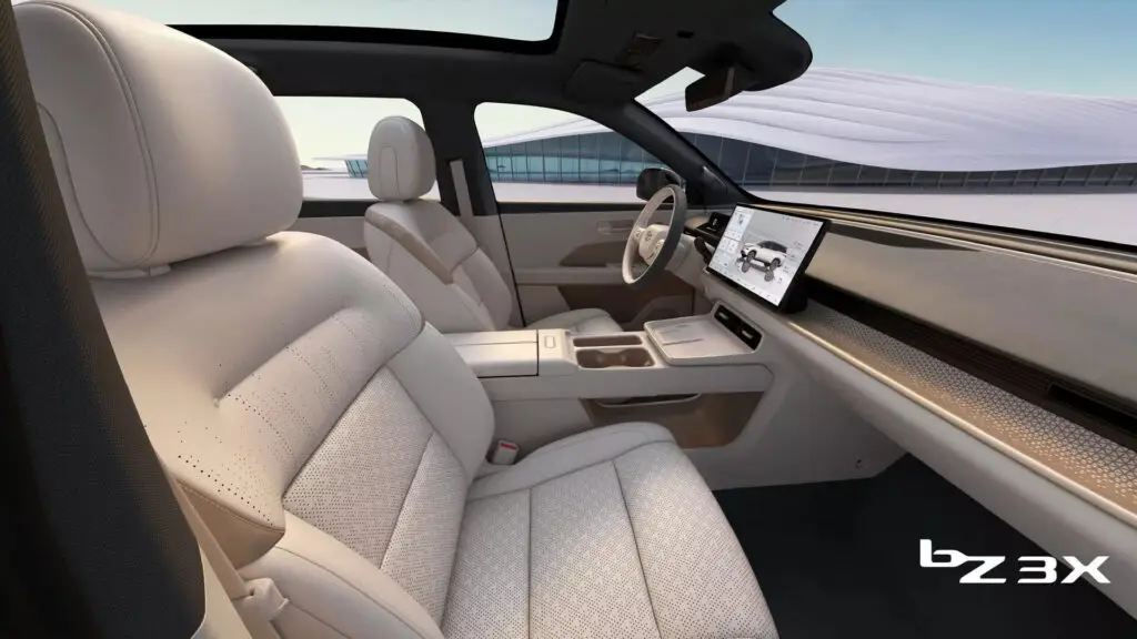 Toyota представила серійні новинки bZ3C та bZ3X — photo 3