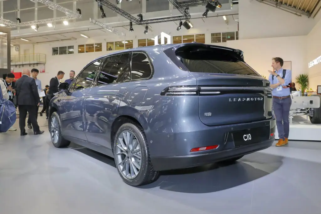 Leapmotor виходить на європейський ринок з двома моделями — photo 5