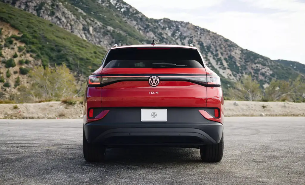 Помилка в програмному забезпеченні призводить до вимкнення дисплеїв VW ID.4 — photo 3