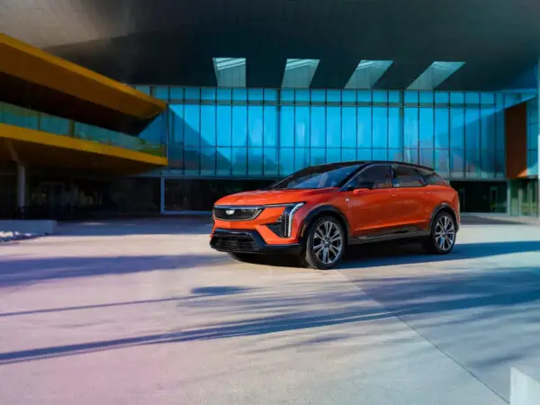 Новий Cadillac Optiq коштує більше, ніж Tesla Model Y Performance — photo 10035