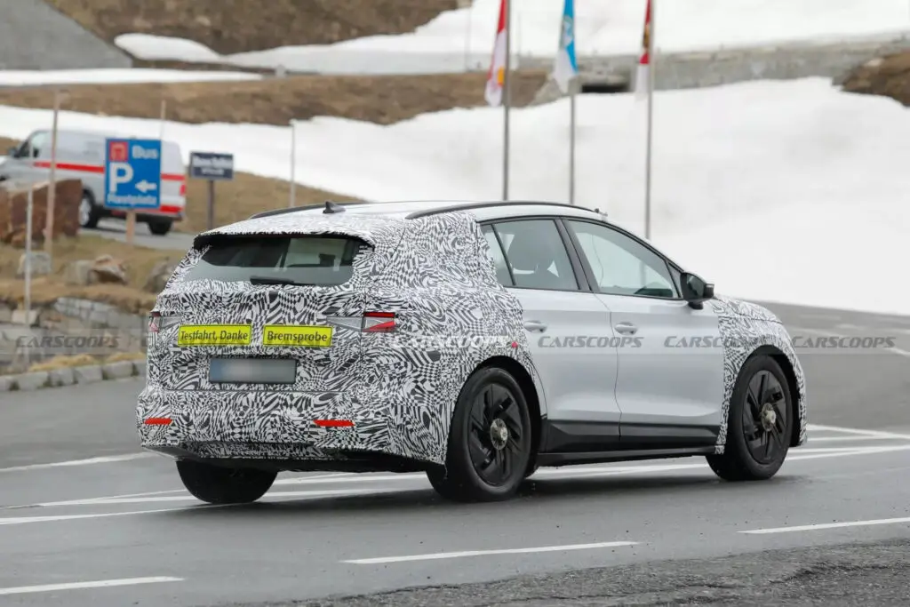 Оновлена Skoda Enyaq з’явиться в 2025 році — photo 3