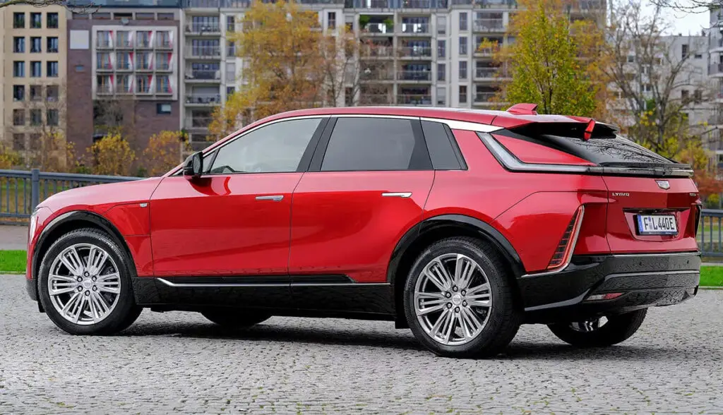 Cadillac Lyriq вийшов на європейський ринок — photo 2