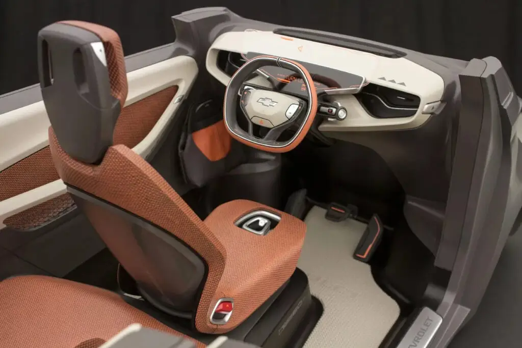 Раскрыты секретные концепты Chevrolet PEV2 и PEV3 — photo 3