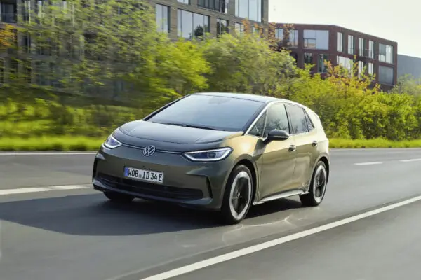 Обновленный Volkswagen ID.3 Pro S стал мощнее — photo 8856