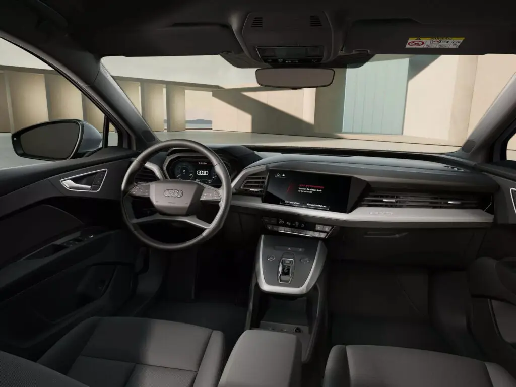 Audi Q4 e-tron отримав базову комплектацію зі сталевими колесами — photo 2