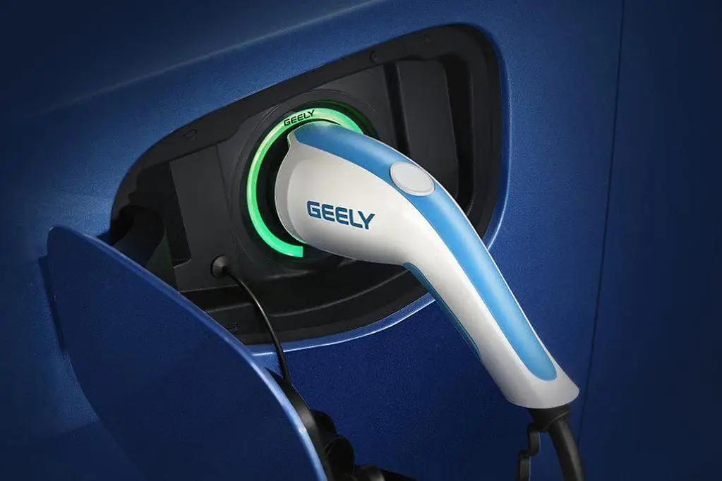Geely створила батарею з ресусорсом мільйон кілометрів і 50 років — photo 3