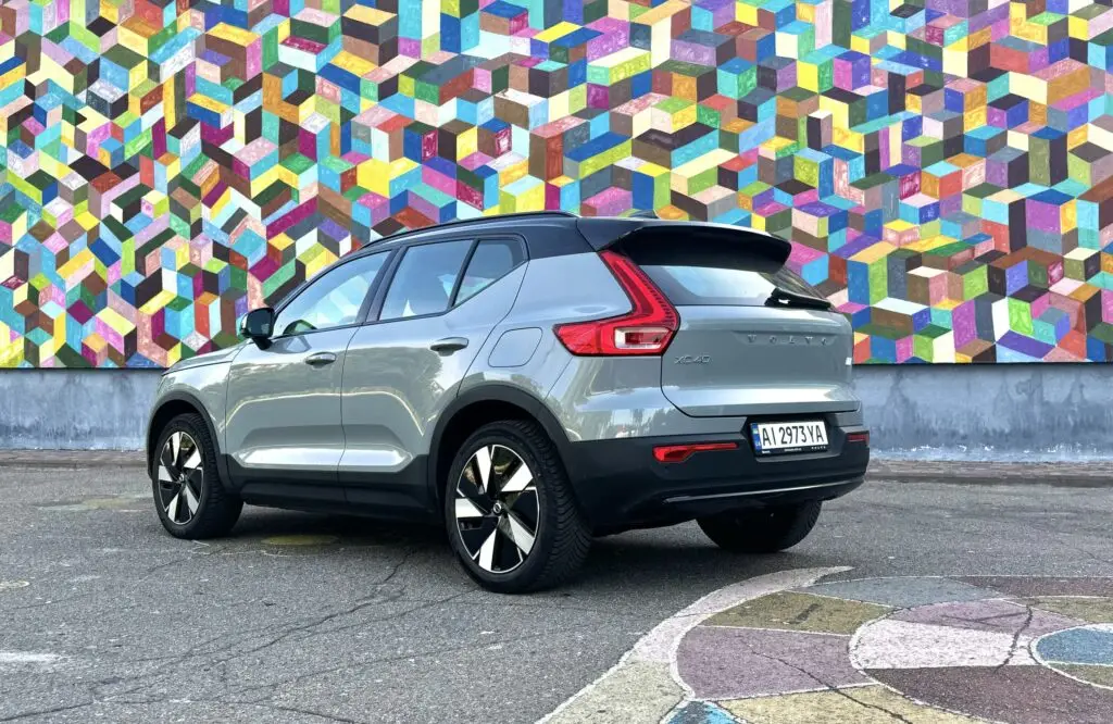 Огляд Volvo XC40 Recharge – Магія комфорту — photo 4