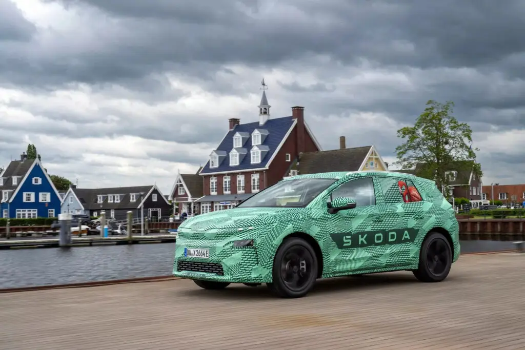 Skoda опублікувала фото Elroq, нового електричного кросовера на платформі MEB — photo 3