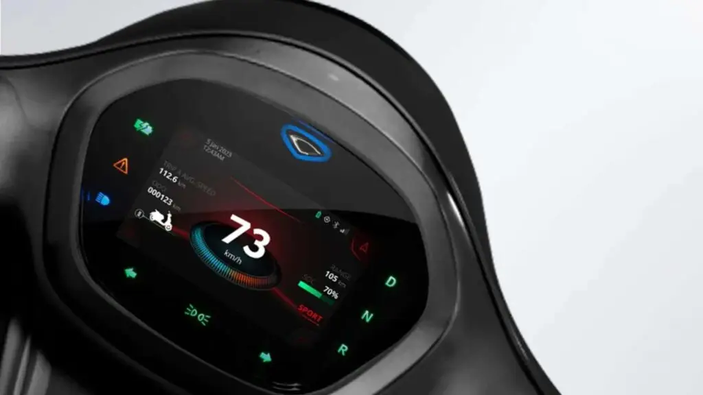 Електричний скутер Bajaj доступний тільки на Amazon — photo 4