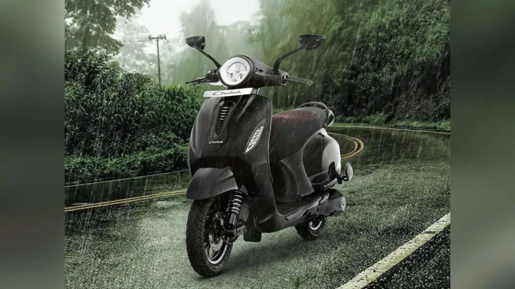 Електричний скутер Bajaj доступний тільки на Amazon — photo 5