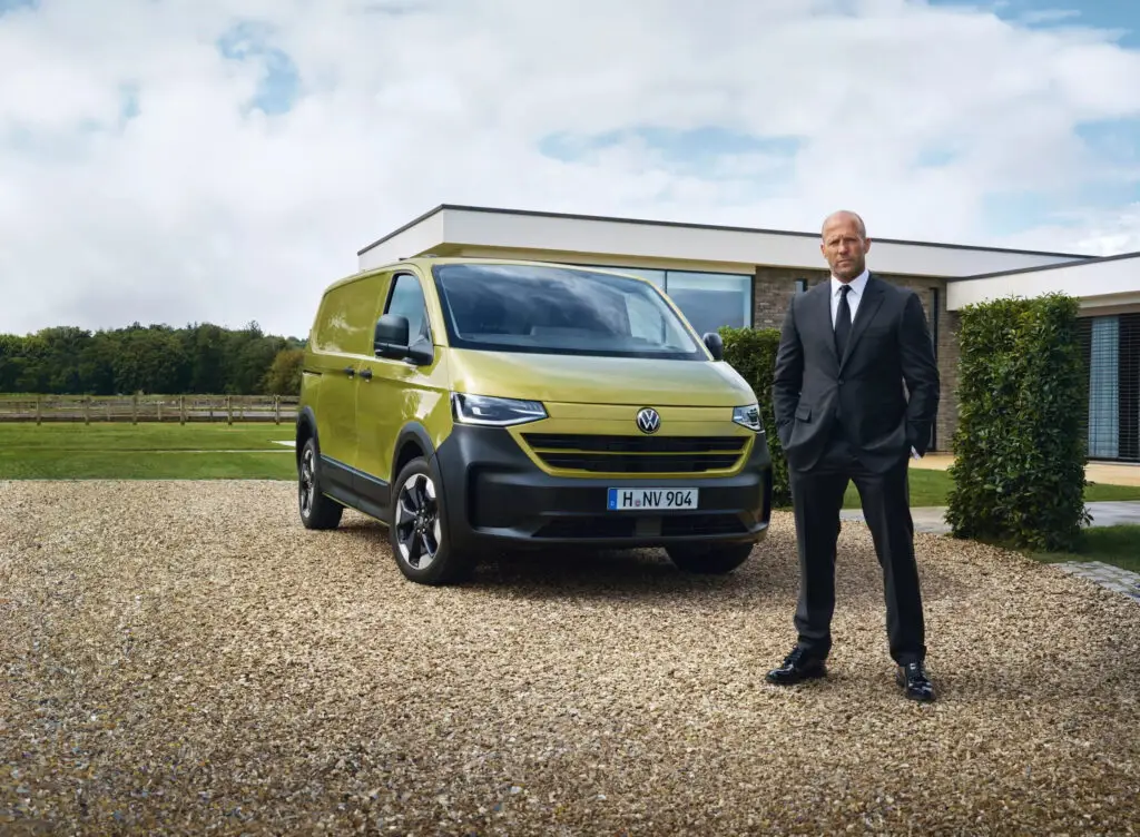 Нові VW Transporter та Caravelle: дизель, PHEV та електричні версії вже тут — photo 5 Нові VW Transporter та Caravelle: дизель, PHEV та електричні версії вже тут — photo 5