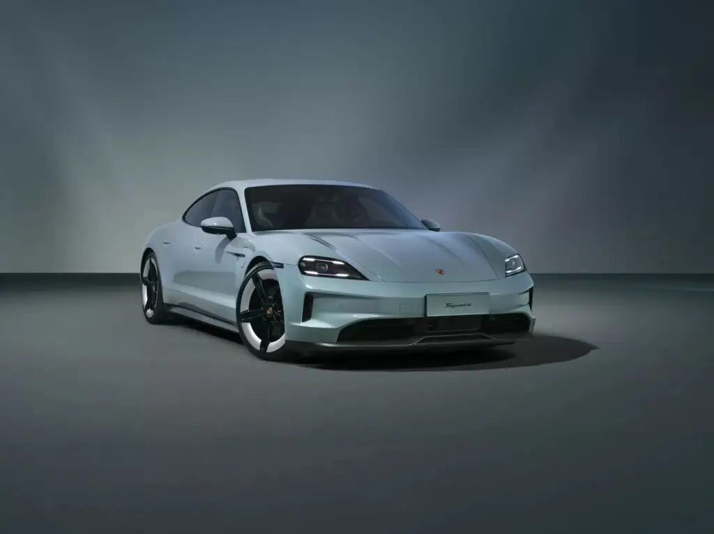 Porsche Taycan отримав дві нові комплектації — photo 2