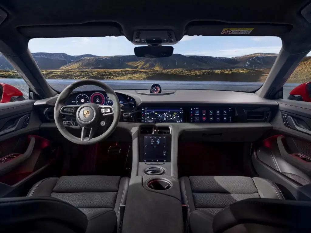 Porsche Taycan отримав дві нові комплектації — photo 4