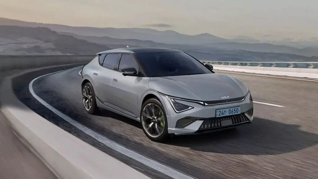 Kia презентовала обновленный спортивный кроссовер EV6 GT — photo 2