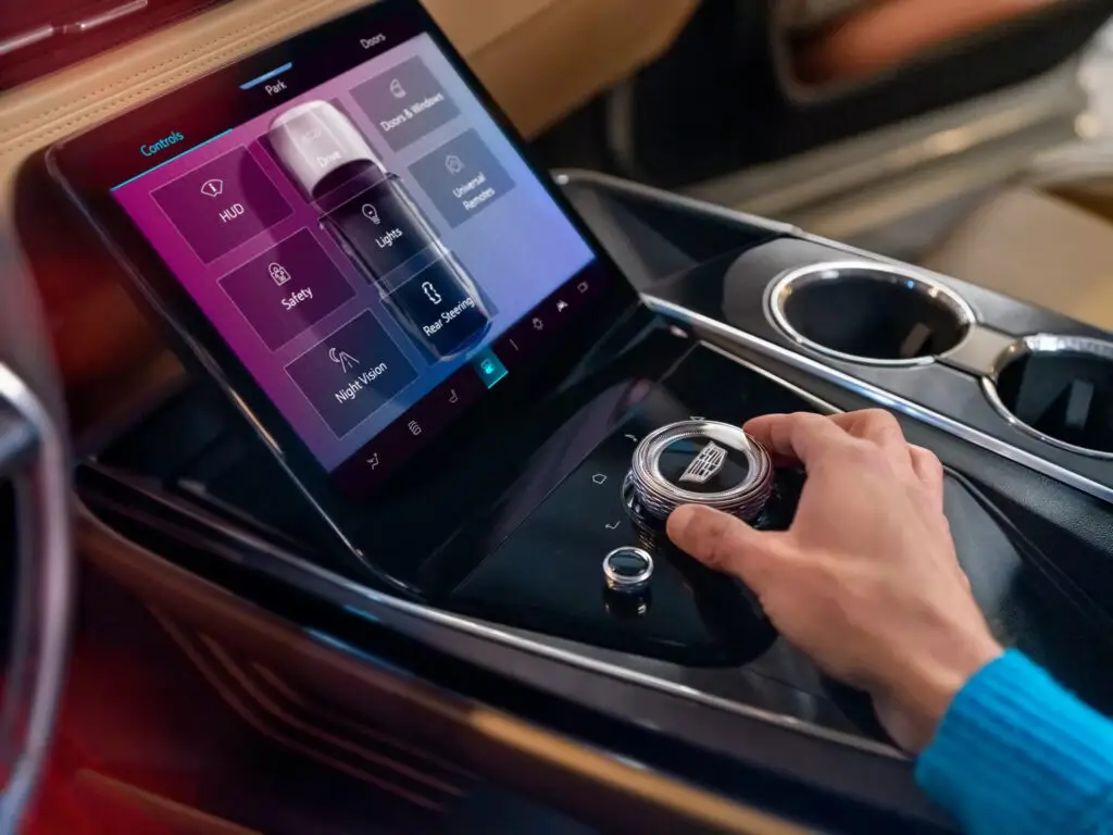 Cadillac Escalade IQ: нова ера розкоші на електротязі — photo 4
