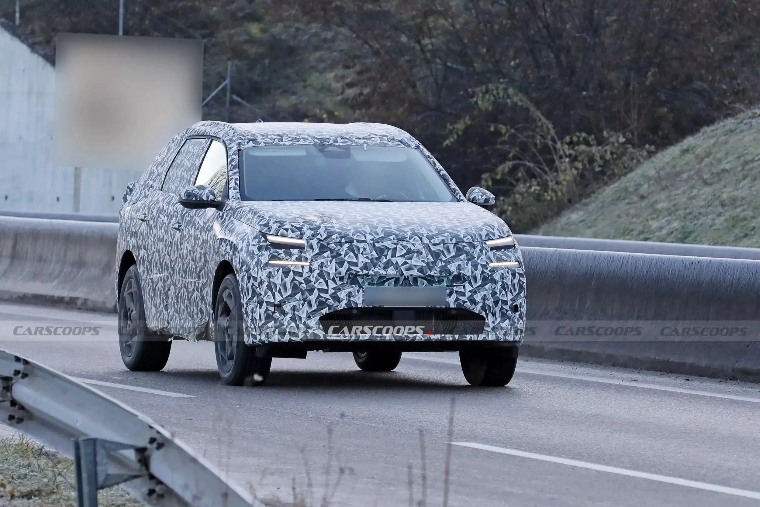 Новий Citroën C5 Aircross готується дебютувати наступного року — photo 24083