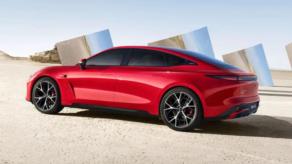 Chery провела незвичайний краш-тест електромобіля Exeed Sterra ES — photo 9