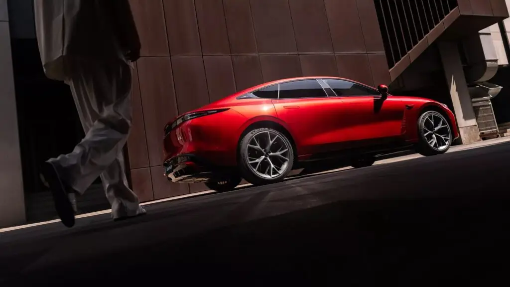 Chery провела незвичайний краш-тест електромобіля Exeed Sterra ES — photo 11
