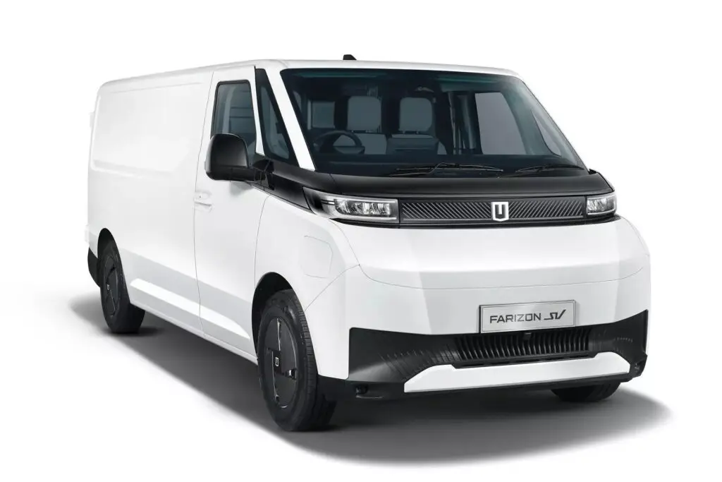 Geely йде слідом за Ford Transit з електричним фургоном Farizon SV — photo 3