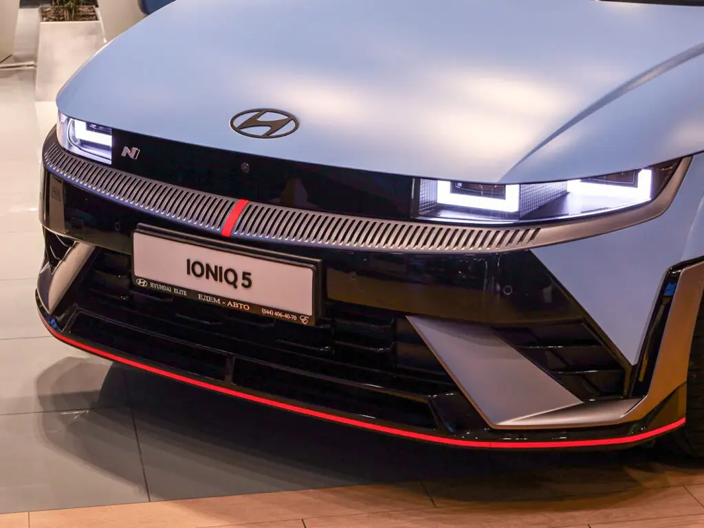 Обзор Hyundai Ioniq 5 N: электрический заряд адреналина — photo 11