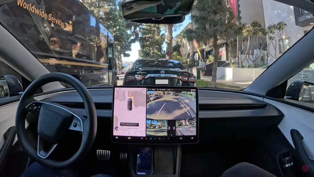 Tesla FSD V13.2 – большой шаг вперед к автономному вождению — photo 2