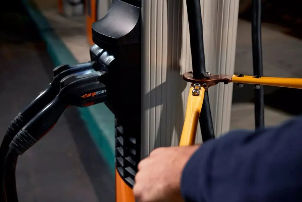 ChargePoint розробила стійкі до порізів кабелі — photo 5