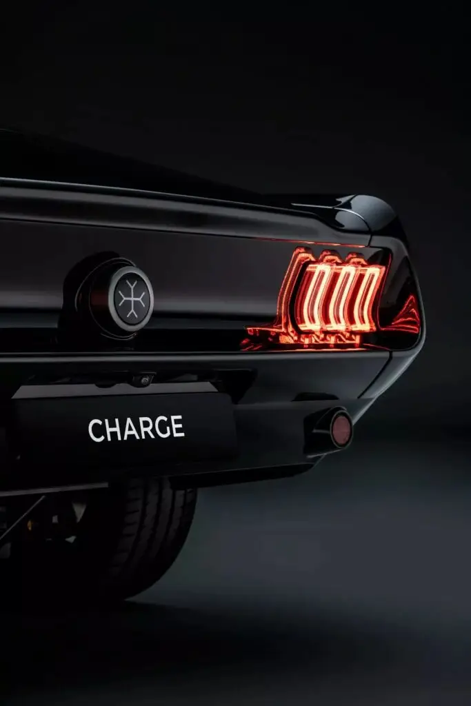 Charge Cars возвращается с электрическим Ford Mustang ’67 — photo 5 Charge Cars возвращается с электрическим Ford Mustang ’67 — photo 5