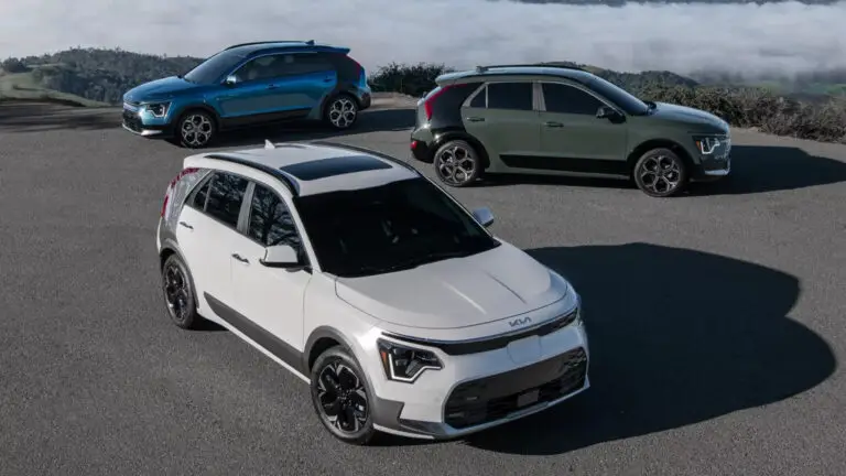 Kia відкликає 80 тисяч Niro в США через ризик пошкодження проводки — photo 28480