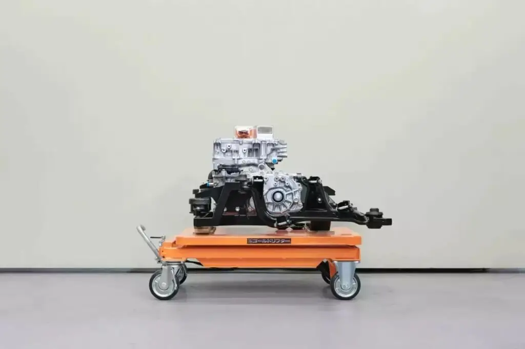 Японцы показали, как электрифицировали легендарный Nissan R32 — photo 3 Японцы показали, как электрифицировали легендарный Nissan R32 — photo 3