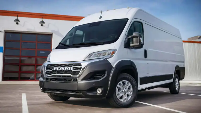 Оновлений Ram ProMaster EV: більше запасу ходу за меншу ціну — photo 31019