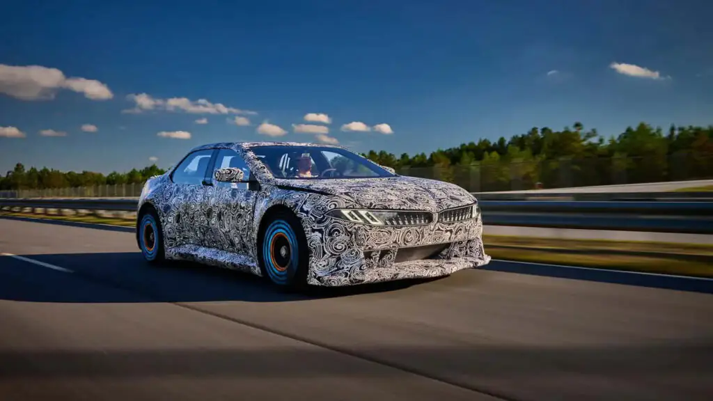 BMW змінює підхід до виробництва, вступаючи в еру електромобілів — photo 2