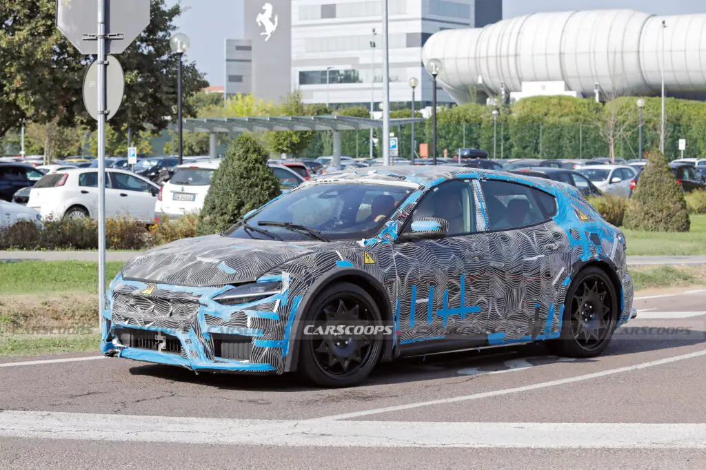 Перший електрокар Ferrari дебютує 9 жовтня — photo 2