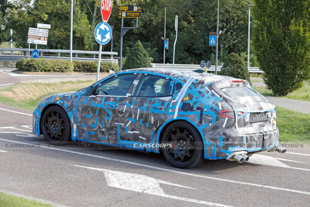 Перший електрокар Ferrari дебютує 9 жовтня — photo 3