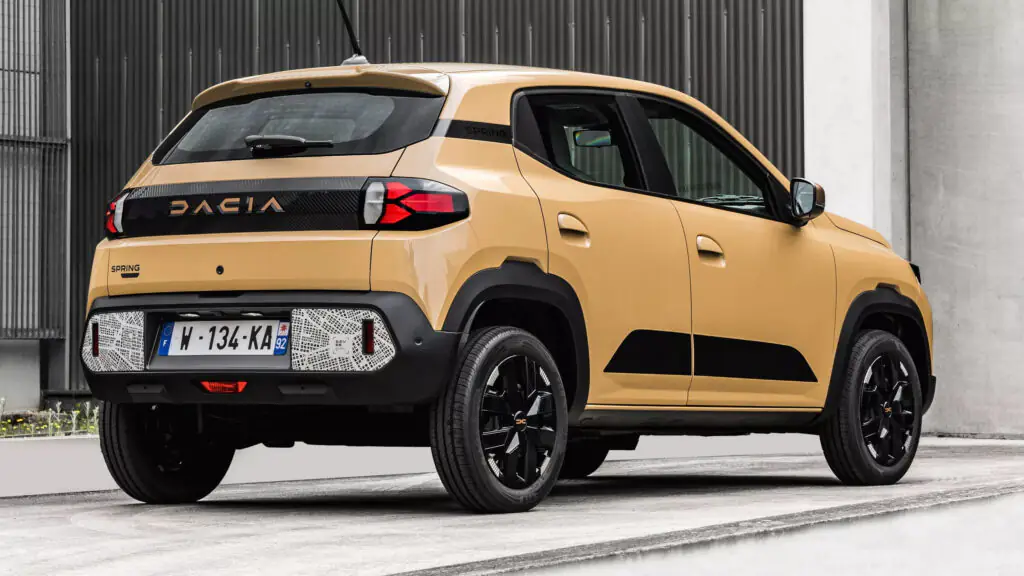 Dacia розробляє новий бюджетний електромобіль для Європи — photo 4