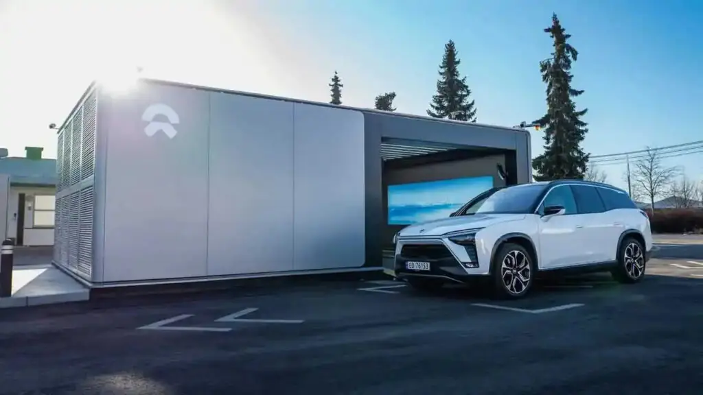 Чи зможе Захід наздогнати Китай в гонці EV та AI? — photo 3