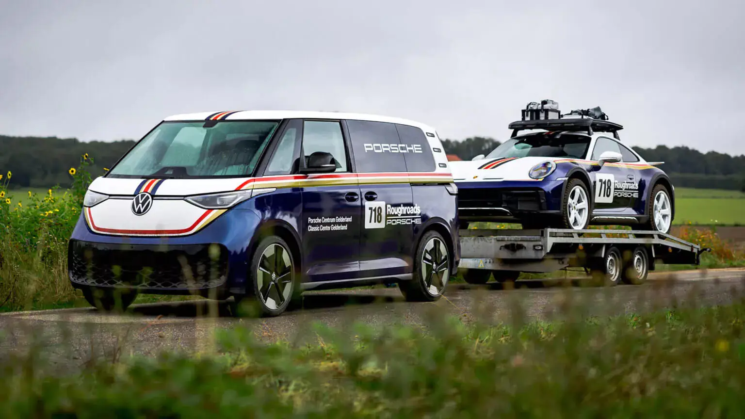 Porsche створила унікальний VW ID. Buzz для буксирування 911 Dakar — photo 30884