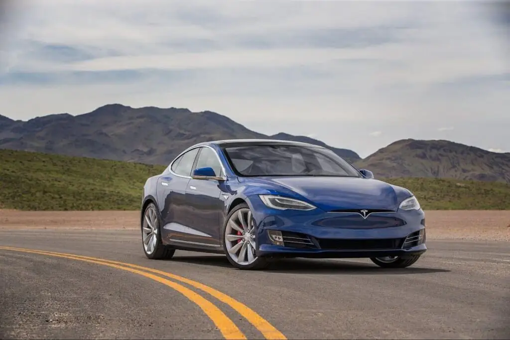 Tesla готує оновлення для Model S та Model X у 2025 році — photo 3