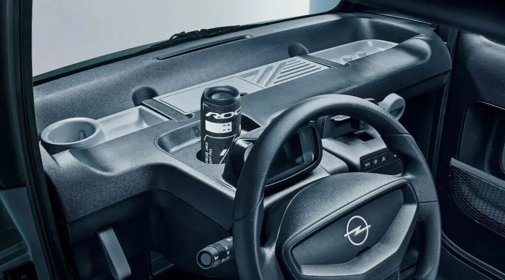 Компактний електромобіль для підлітків оновився – це Opel Rocks 2025 — photo 5