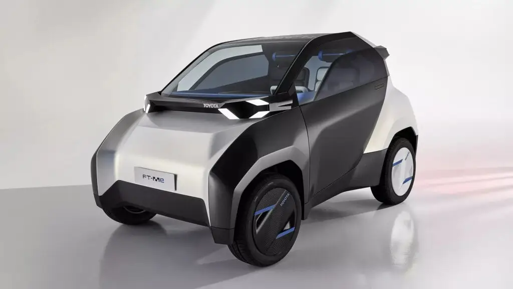 Компактний електрокар Toyota FT-Me може заряджатися від сонця — photo 2