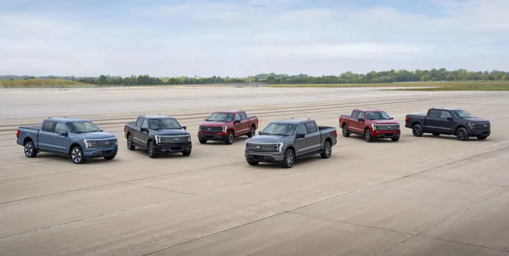 Ford змінює стратегію продажів F-150 Lightning — photo 3