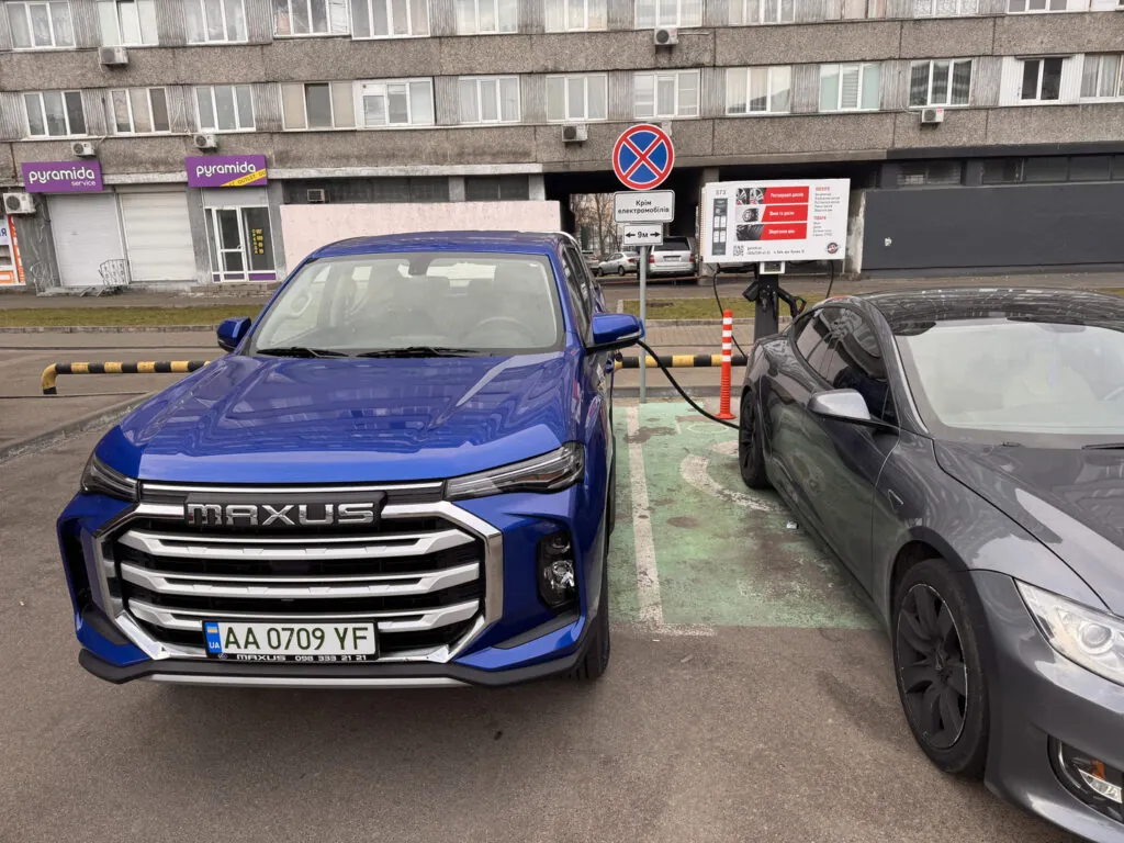 Огляд Maxus T90 EV – перший в Європі електричний пікап — photo 20