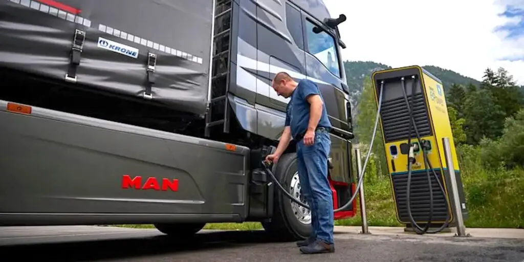 MAN Trucks допоможе електрифікувати автопарк — photo 3