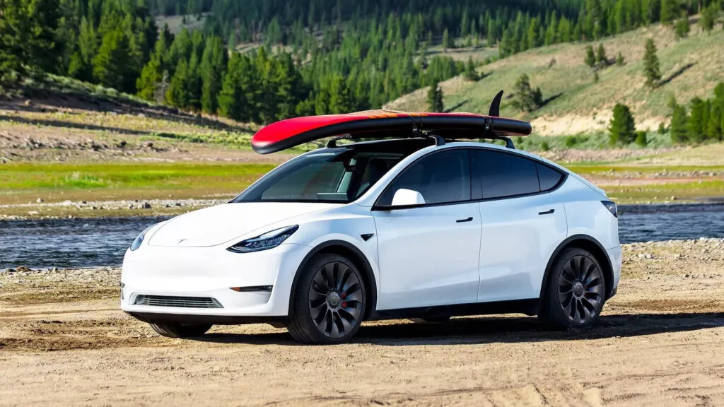 Tesla звинувачують у навмисному завищенні пробігу для уникнення гарантійних зобов’язань — photo 2