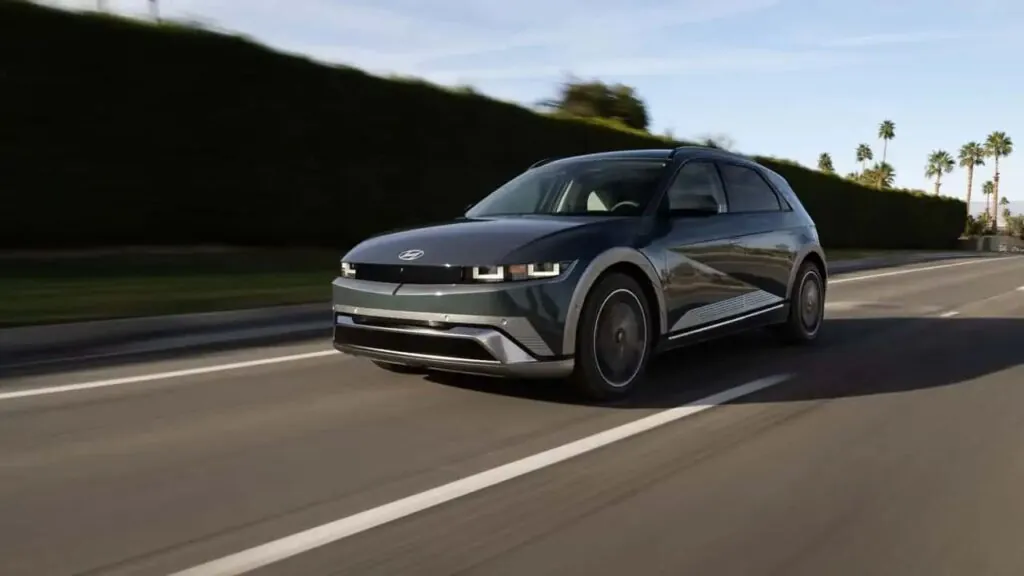 Hyundai готується виробляти власні акумулятори для електромобілів — photo 5