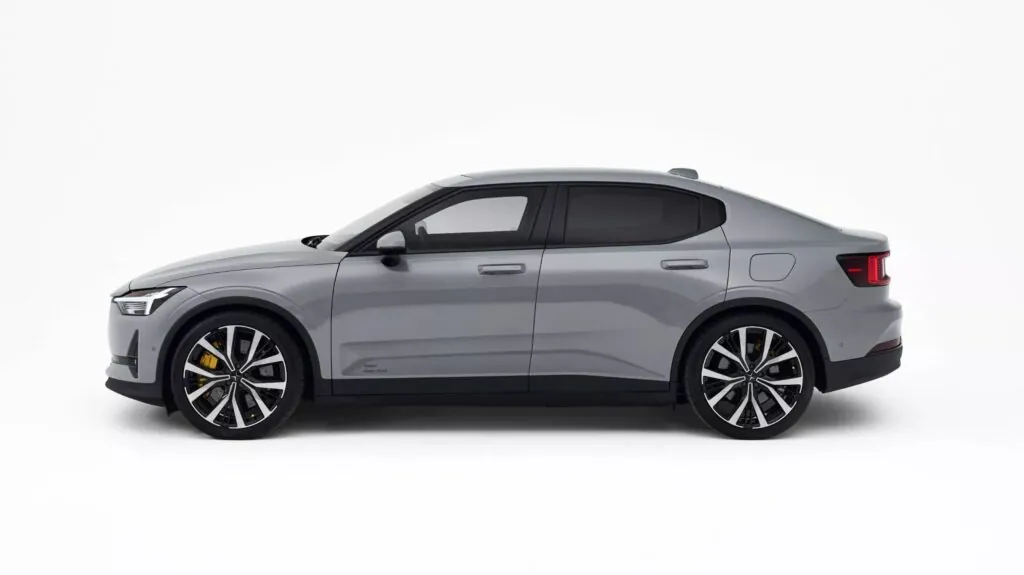 Оновлений Polestar 2 ззовні не змінився, але має важливі зміни всередині — photo 7