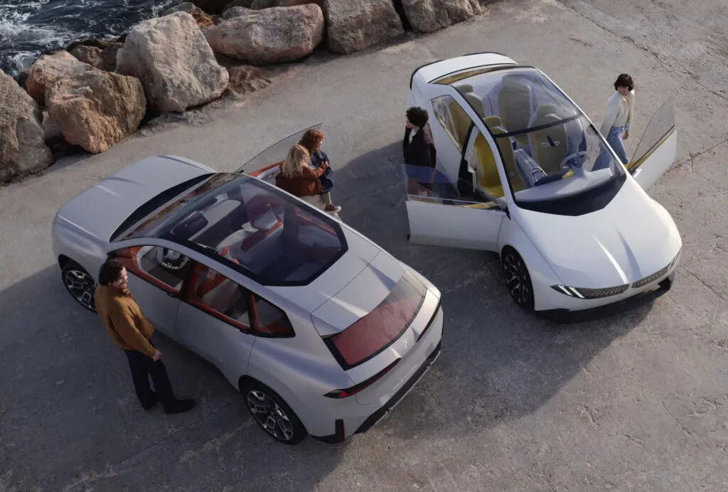 Нові електромобілі BMW отримають інноваційне звукове оформлення HypersonX із 43 шарами звуку — photo 8