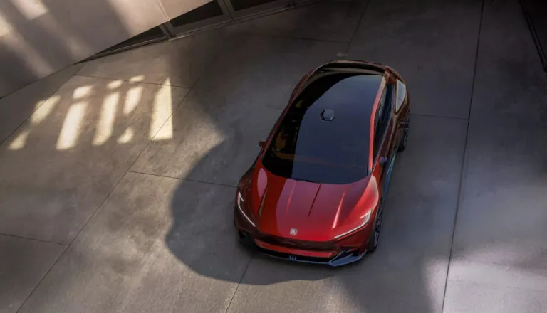 Buick представив  електричний концепт Electra-GS, який за розмірами перевершує навіть Mercedes-Benz S-Class — photo 38646