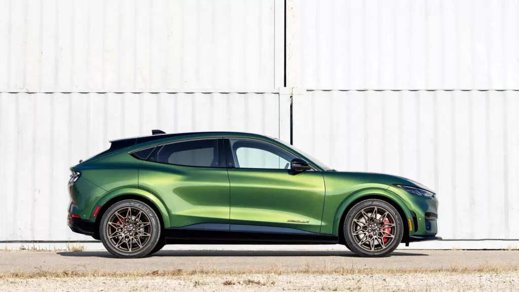 Ford розробив нову LMR батарею, яка здешевить електромобілі — photo 2